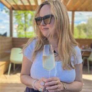 Meet your Posher, Kim